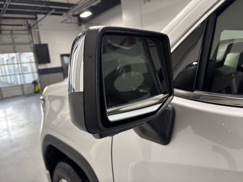 Used 2023 GMC Sierra 1500 Denali w/ Technology Package image 7