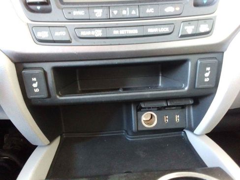 Used 2017 Honda Pilot EX-L image 17