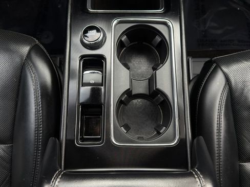 Used 2022 Lincoln Corsair Grand Touring image 19