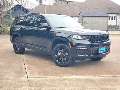 New 2025 Jeep Grand Cherokee L Limited w/ Black Appearance Package image 29