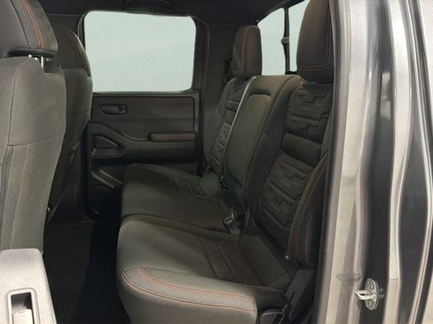 Used 2026 Nissan Frontier PRO-4X AWD/4WD image 35
