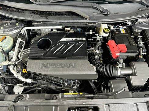 Used 2023 Nissan Rogue SV FWD image 31