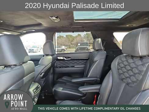 Used 2020 Hyundai Palisade Limited image 18