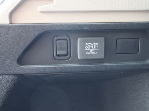 Used 2023 Acura MDX SH-AWD image 8