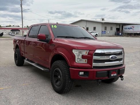 Used 2016 Ford F150 Lariat w/ Equipment Group 502A Luxury AWD/4WD image 2
