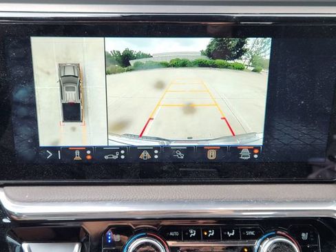 Used 2024 GMC Sierra 1500 Denali AWD/4WD image 15