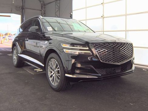 Used 2024 Genesis GV80 2.5T image 3