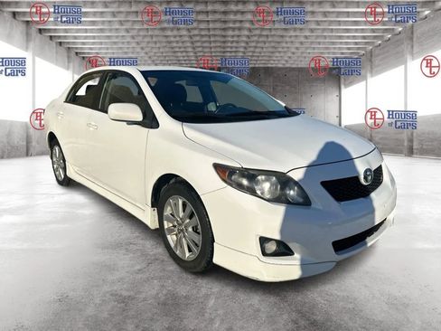 Used 2010 Toyota Corolla S FWD image 3