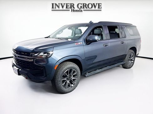 Used 2021 Chevrolet Suburban Z71 w/ Z71 Signature Package AWD/4WD image 1