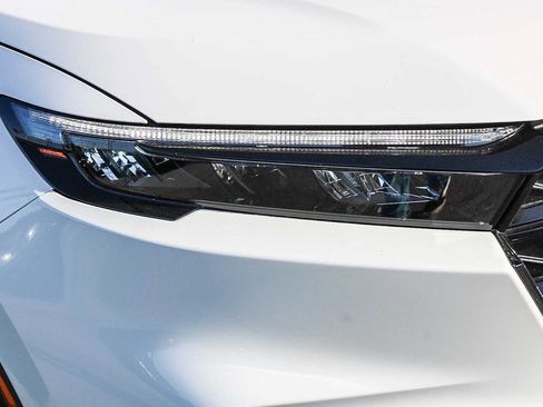 Certified 2025 Honda CR-V Sport-L image 4