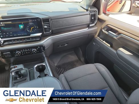Certified 2025 Chevrolet Silverado 1500 LT Trail Boss w/ Convenience Package II AWD/4WD image 24