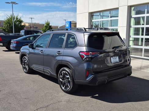Used 2025 Subaru Forester Limited w/ Popular Package AWD/4WD image 9