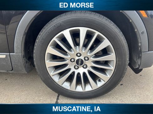 Used 2017 Lincoln MKC Reserve image 5
