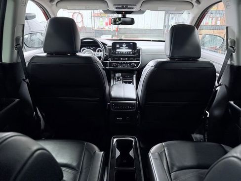 Used 2022 Nissan Pathfinder Platinum w/ Lighting Package (N93) AWD/4WD image 25