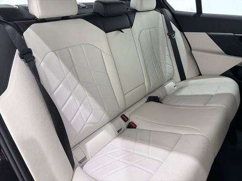 Certified 2024 BMW 530i xDrive w/ Premium Package AWD/4WD image 22