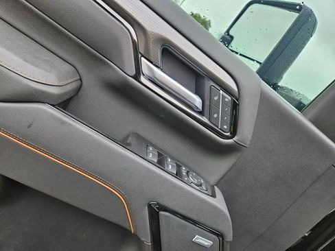 New 2026 GMC Sierra 2500 AT4 image 11