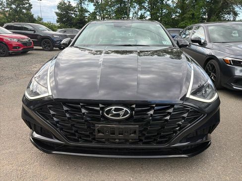 Used 2023 Hyundai Sonata SEL w/ Preferred Accessory Package FWD image 2