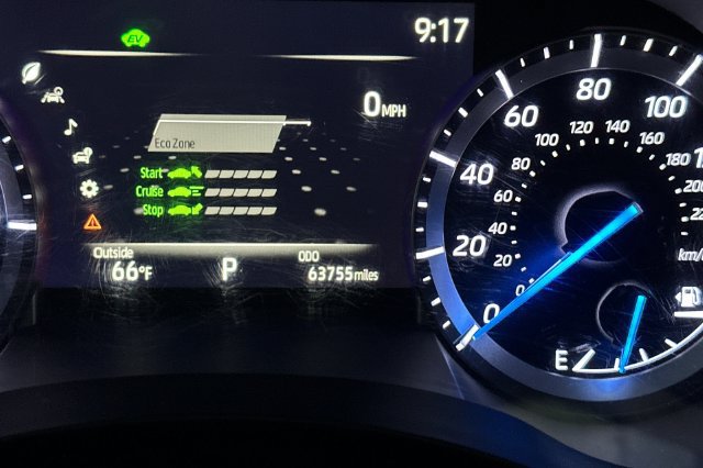 Certified 2021 Toyota Highlander XLE AWD/4WD image 30