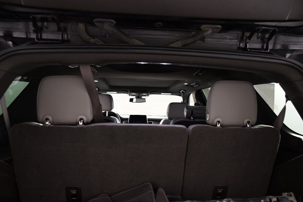 Used 2021 GMC Yukon SLT w/ SLT Premium Package AWD/4WD image 24