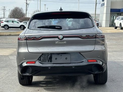 New 2025 Alfa Romeo Tonale w/ Premium Package image 4