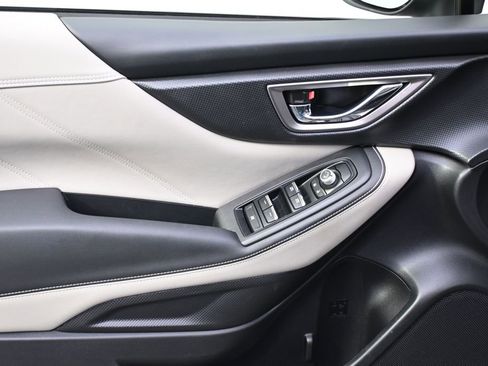 Used 2023 Subaru Forester Limited image 21