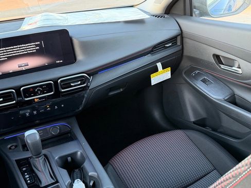 New 2026 Nissan Sentra SR image 11