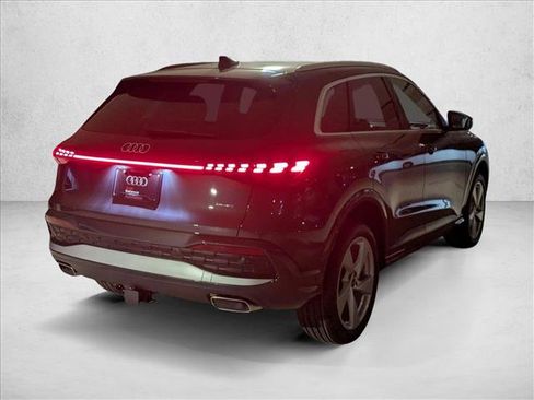 New 2025 Audi Q5 Premium Plus image 2