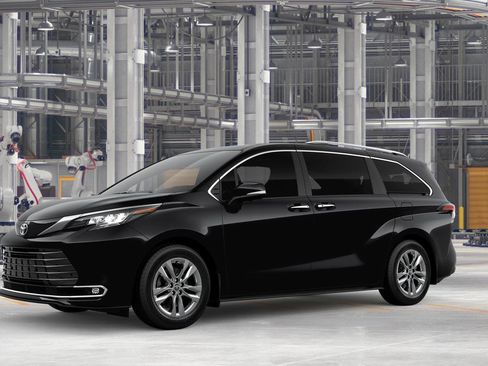 New 2026 Toyota Sienna Limited FWD image 3
