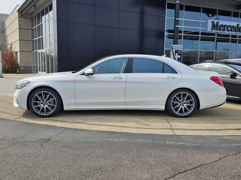 Used 2019 Mercedes-Benz S 560 Sedan image 6