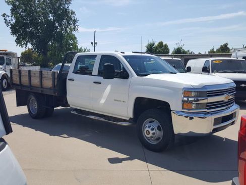 Used 2015 Chevrolet Silverado 3500 W/T image 5