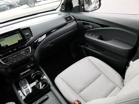 Used 2021 Honda Passport Elite image 11