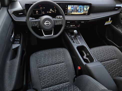 New 2026 Nissan Kicks SV image 15