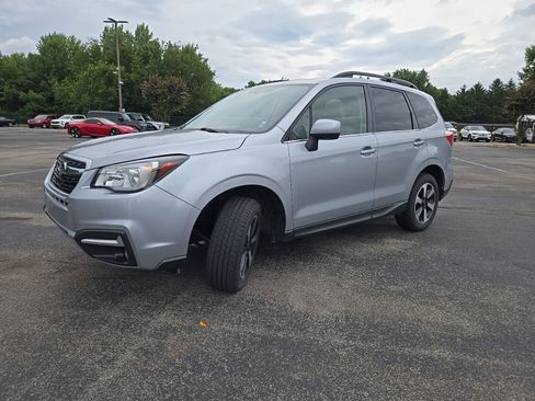 Used 2018 Subaru Forester 2.5i Limited AWD/4WD image 8
