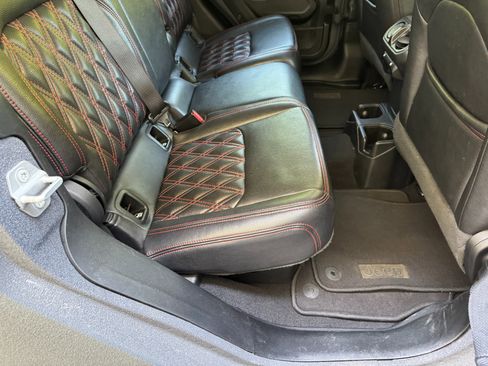 Used 2022 Jeep Gladiator Sport AWD/4WD image 62