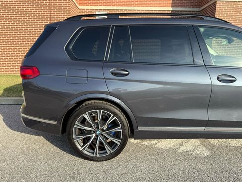 Used 2021 BMW X7 xDrive40i w/ Cold Weather Package image 18