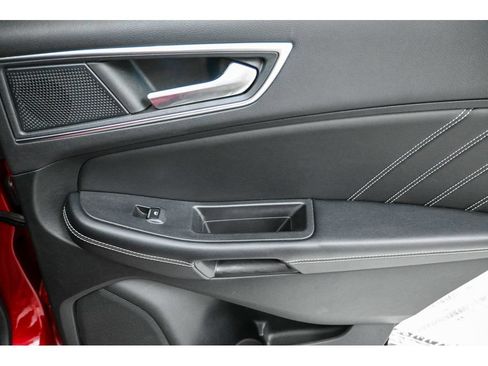 Used 2022 Ford Edge ST w/ Equipment Group 401A AWD/4WD image 21