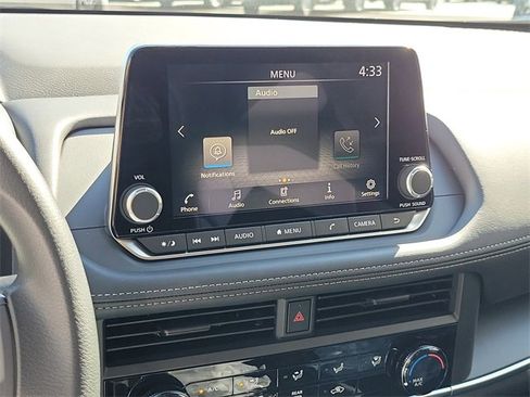 New 2026 Nissan Rogue S image 21