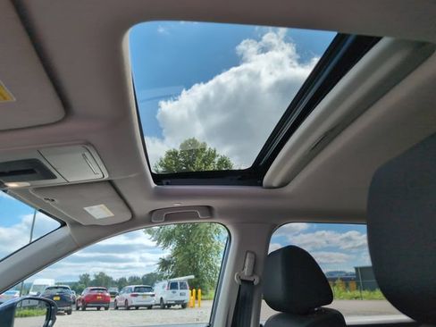Used 2024 Honda CR-V EX image 28