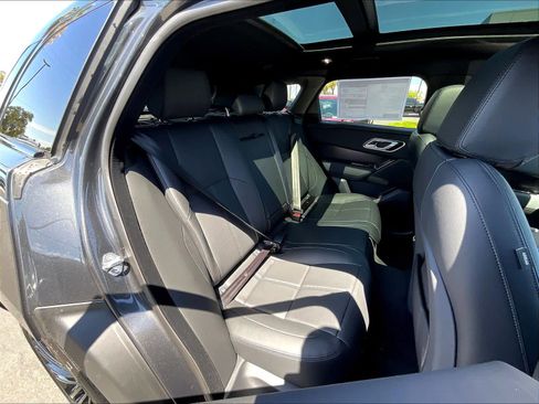 New 2026 Land Rover Range Rover Velar Dynamic SE image 24
