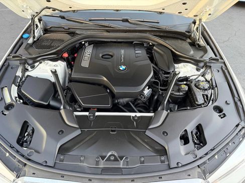 Used 2017 BMW 530i RWD image 51