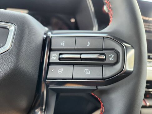 New 2026 GMC Canyon AT4X w/ LPO, Black Badging Package AWD/4WD image 14