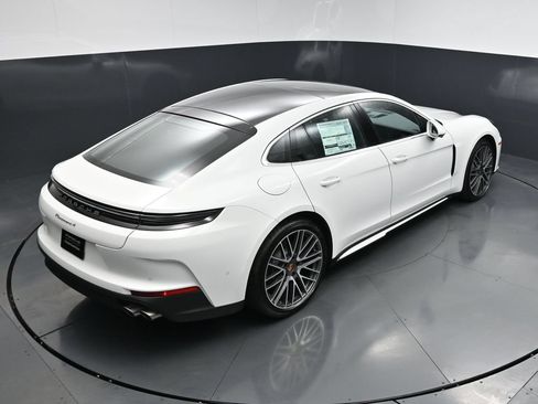 New 2026 Porsche Panamera 4 AWD/4WD image 18