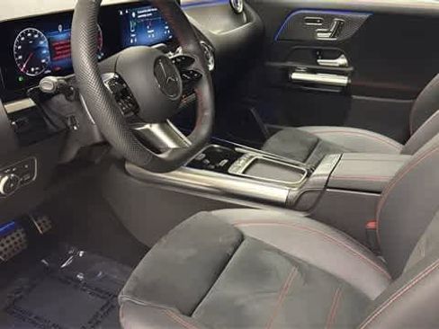 Certified 2025 Mercedes-Benz GLA 250 4MATIC image 27