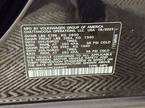 Used 2023 Volkswagen Atlas Cross Sport SEL AWD/4WD image 31