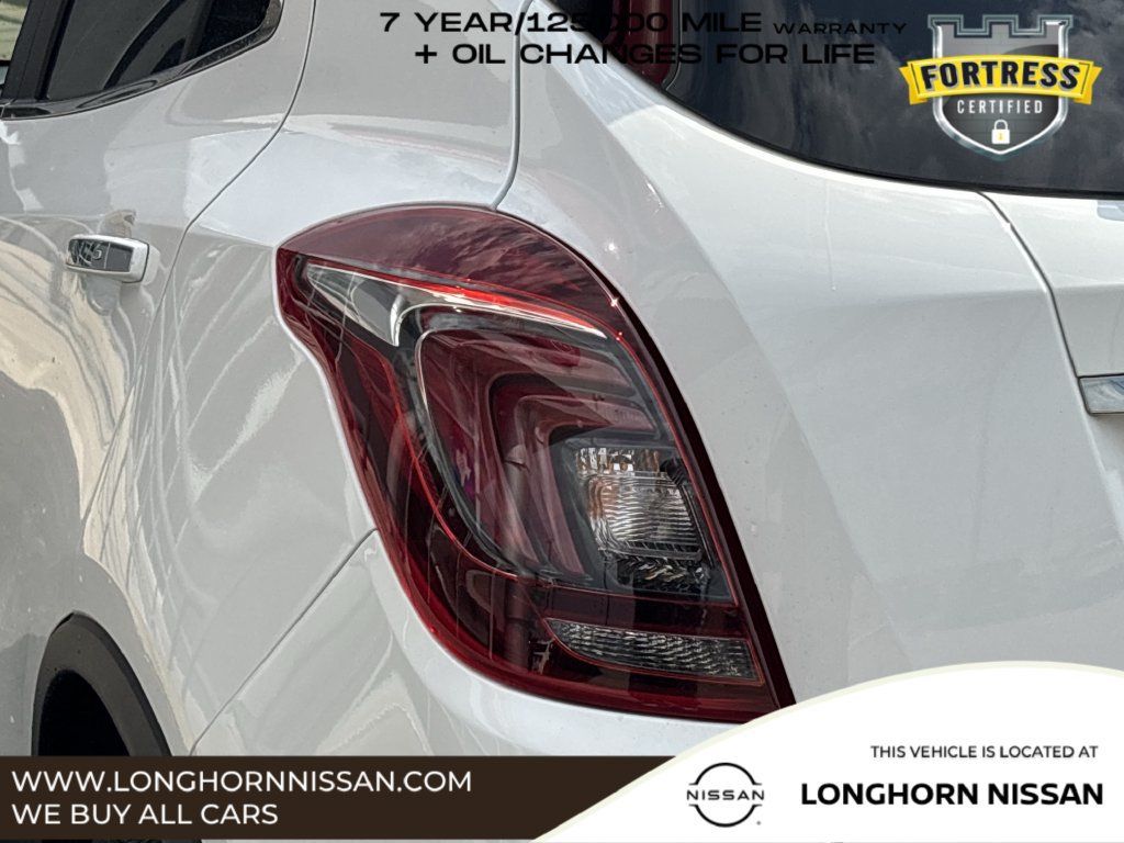 Used 2021 Buick Encore Preferred FWD image 5