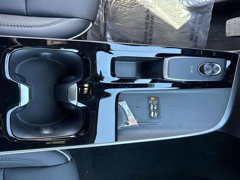 New 2026 Buick Enclave Preferred w/ Power Package image 24