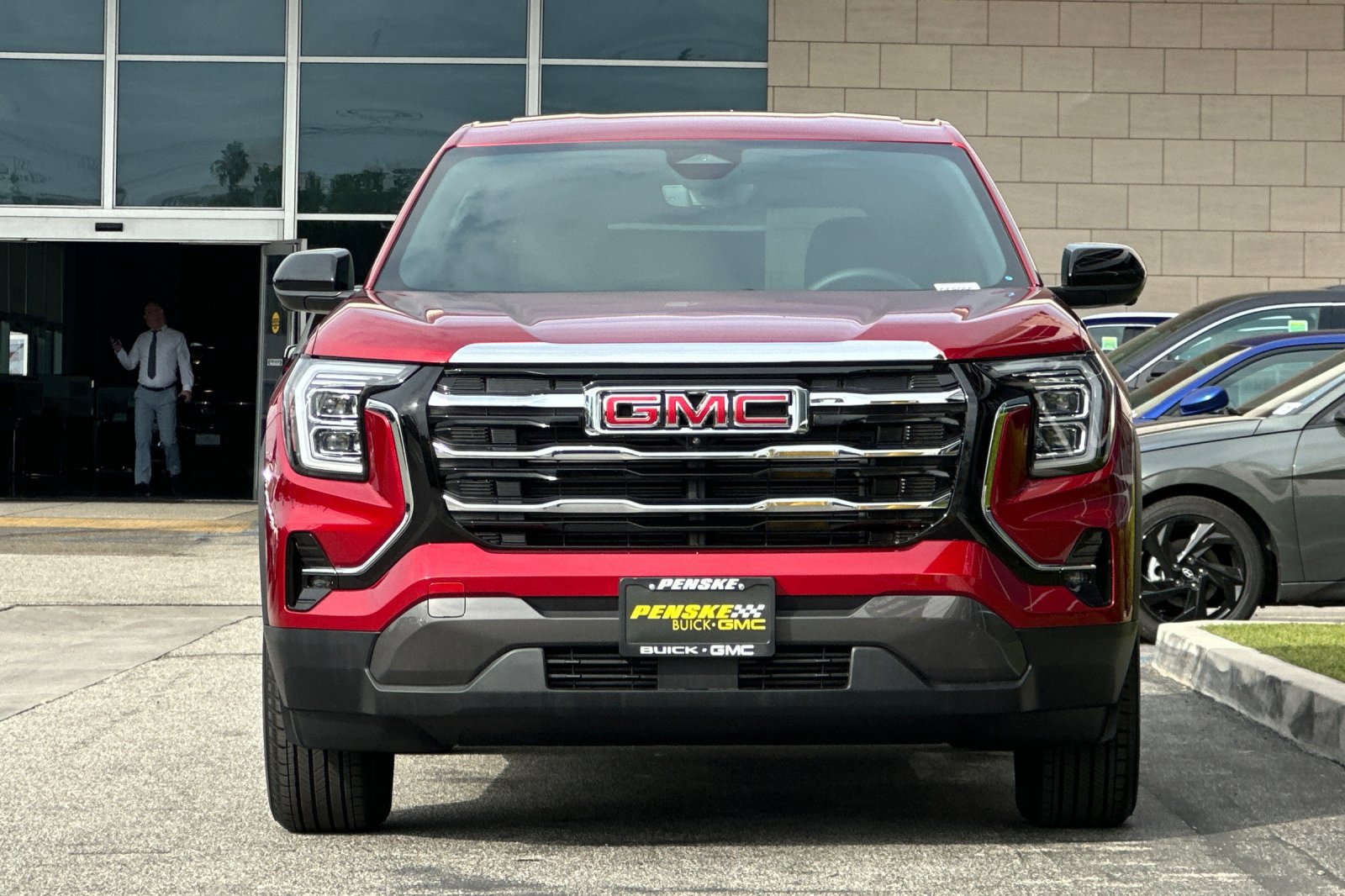 Used 2026 GMC Terrain Elevation w/ Technology Package II FWD image 9