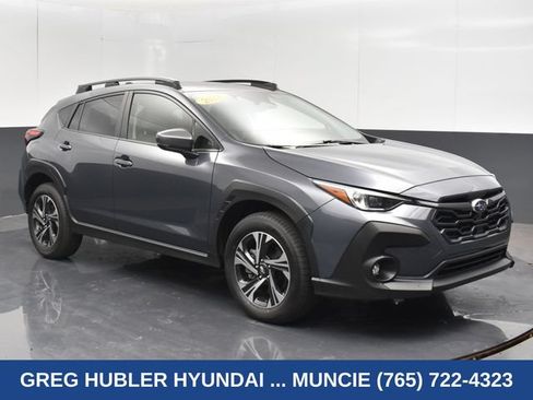 Used 2024 Subaru Crosstrek 2.0i Premium AWD/4WD image 1