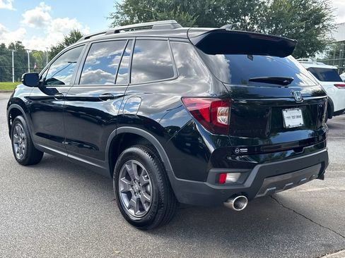 Used 2024 Honda Passport TrailSport image 7