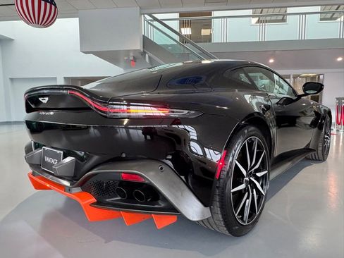 Used 2020 Aston Martin V8 Vantage Coupe image 6